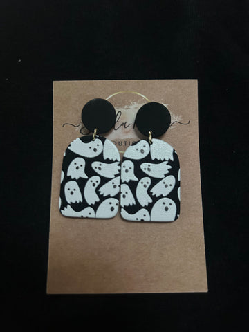 Bunch of Ghost Earrings